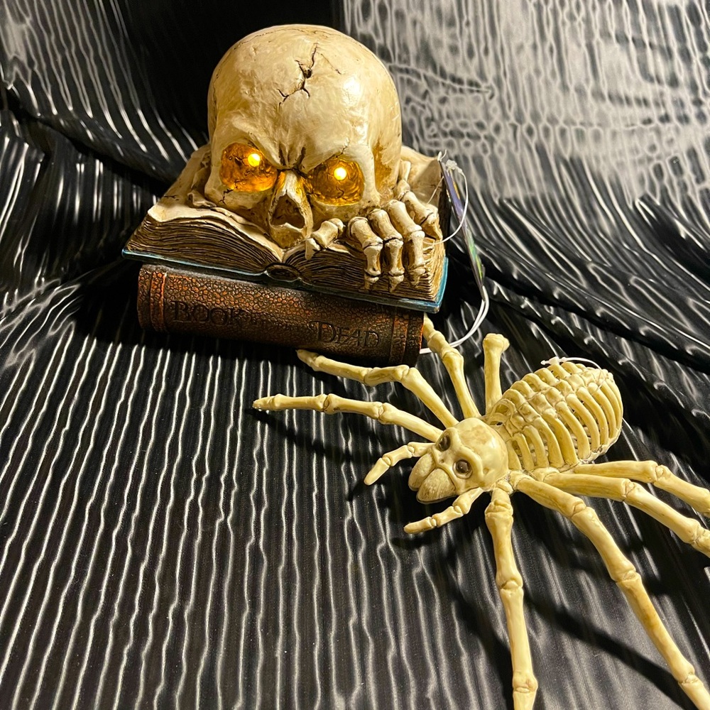 Halloween Decor Set